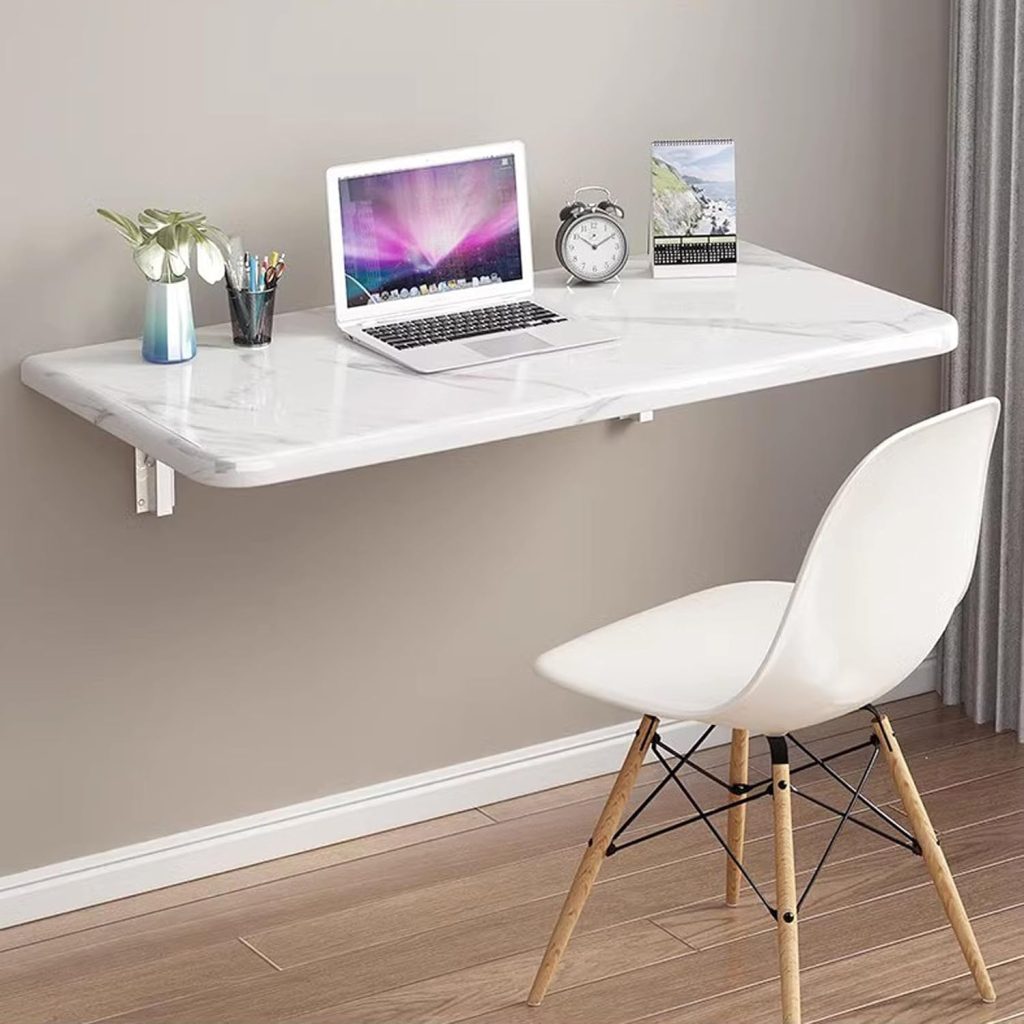 Foldable working desk for small spaces