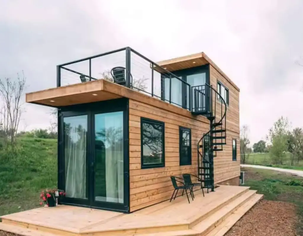 
Prefab Hiking House